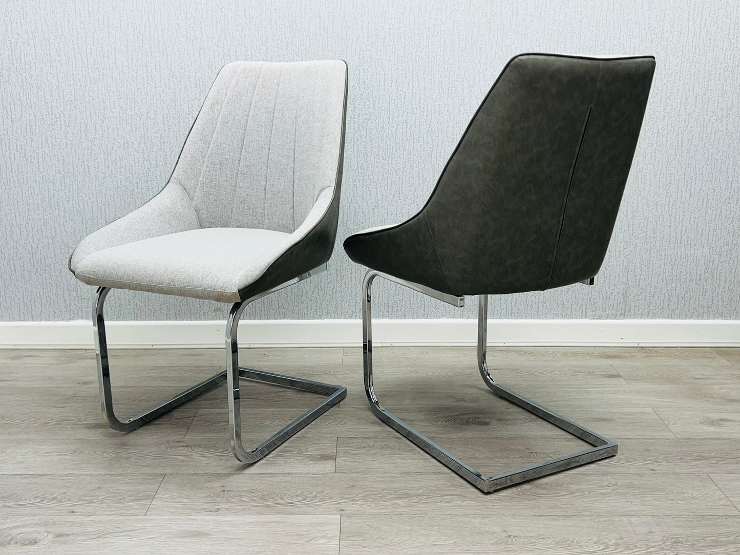 Armony Italian Grey Gloss Extendable Dining Table plus Four Dining Chairs