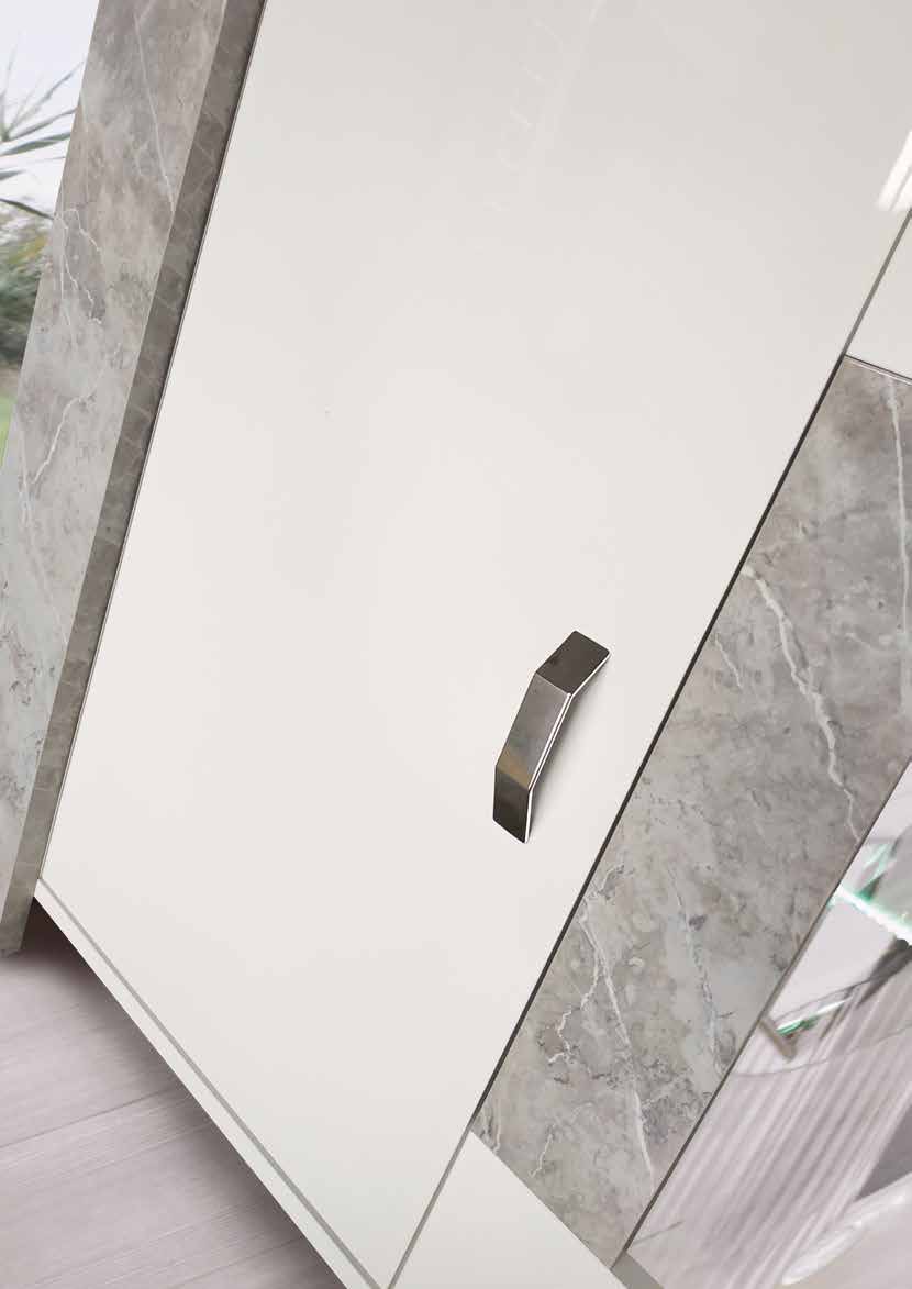 Vivaldi White Italian 3 Door Sideboard