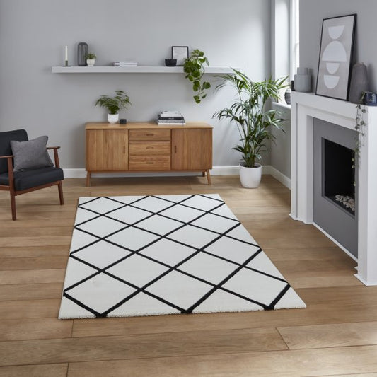 Brooklyn Black & White Diamond Rug