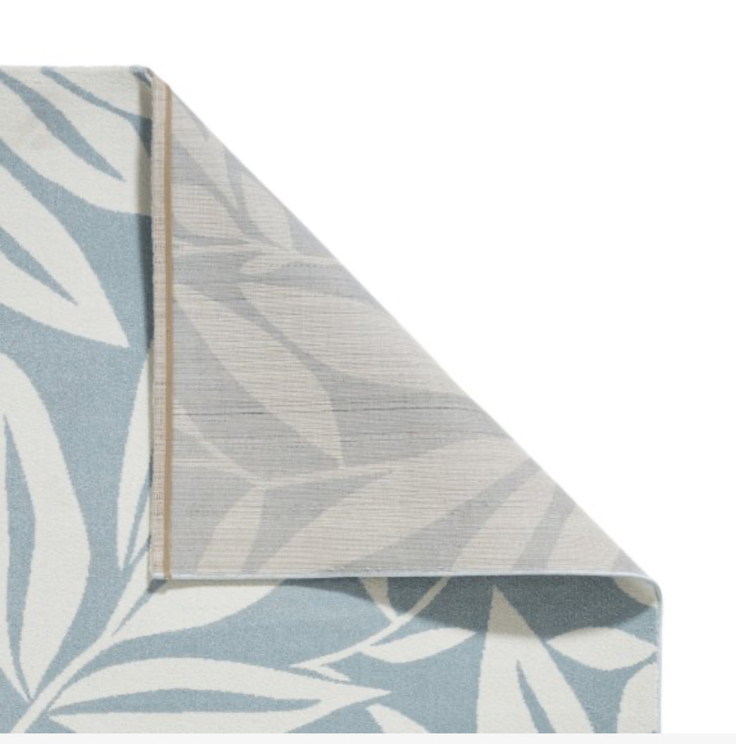 Blue Sorrel Leaves Botanical Rug