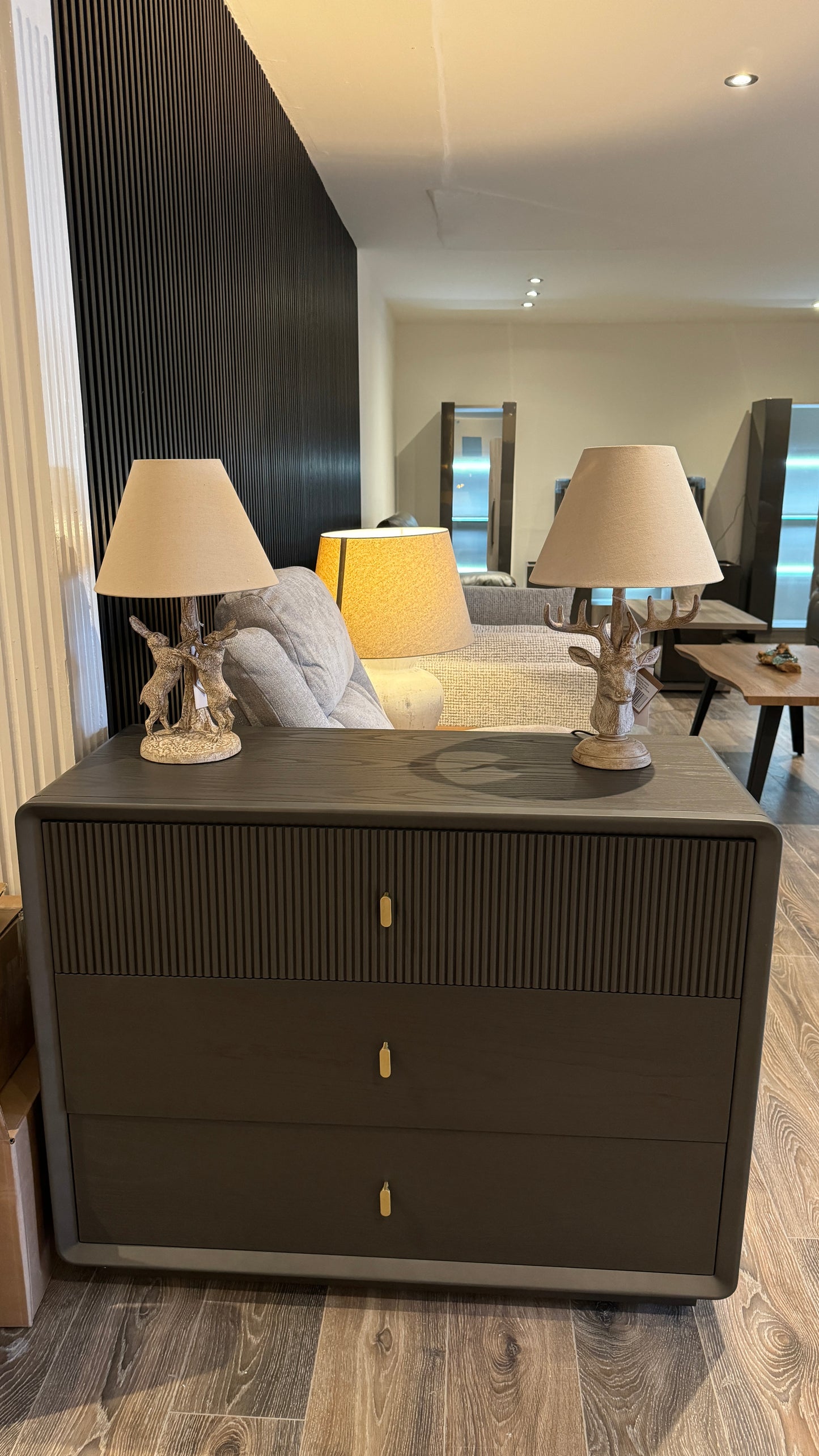 Stonewashed Stag Head Lamp With Linen Shade